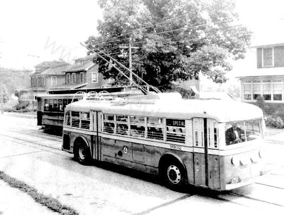 usa_m_psct_yellow_9102_newark_bv.jpg