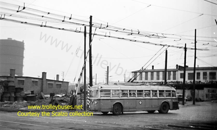 usa_m_psct_yellow_9170_northberlawrrxing_1947_ss.jpg