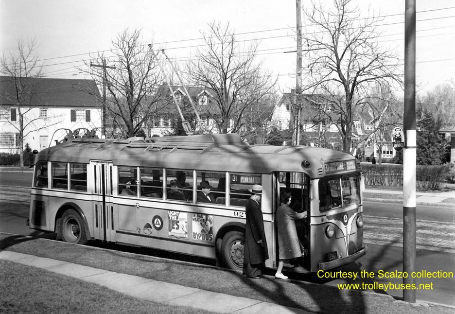 usa_m_psct_yellow_9271_ss.jpg