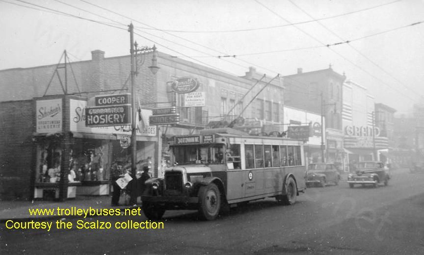 usa_m_psct_yellow_9898_camden_1942_ss.jpg
