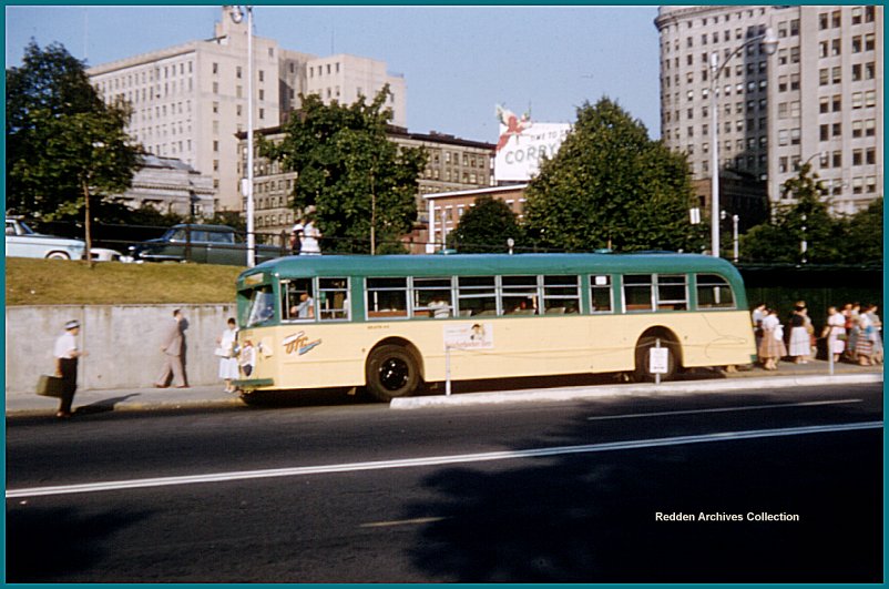 usa_m_pvd_ps_wastrolleynowgas_redden.jpg