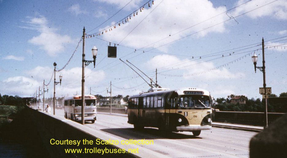 can_m_sas_brill_170_outboundbroadwaybridge_1966_ss.jpg