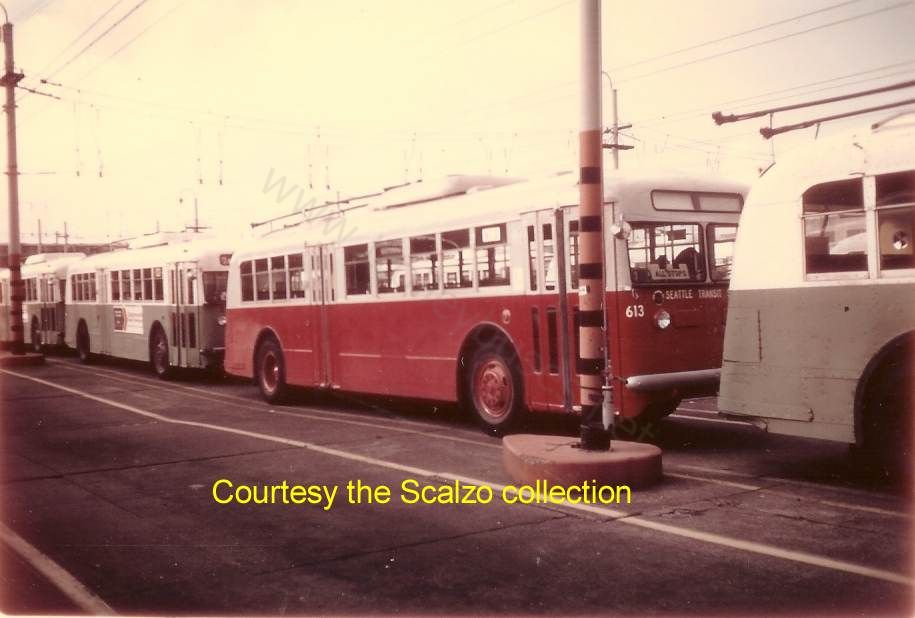 usa_m_sea_twin_613_1970s_ss.jpg