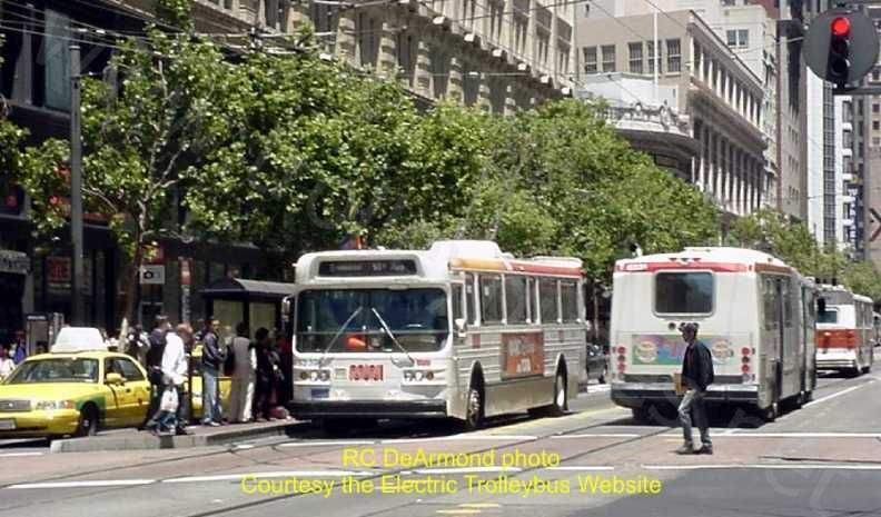 usa_m_sfo_flyer_06_20020617_rcd_etbws.jpg