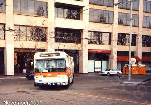 usa_m_sfo_flyer_13_199111_kj.jpg