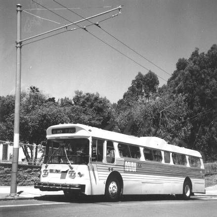 usa_m_sfo_flyer_5001_rh_etbws.jpg