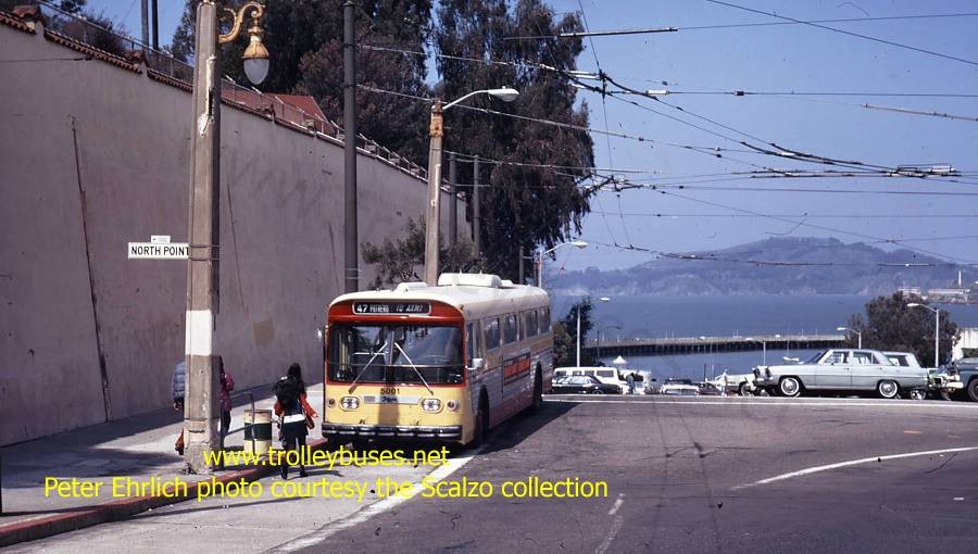 usa_m_sfo_flyer_5001_vannessnorthpoint_19730326_pess.jpg