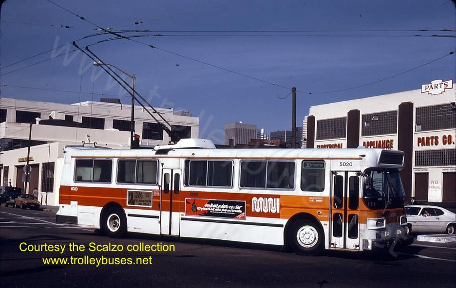 usa_m_sfo_flyer_5020_4thtownsendib_198312_ss.jpg