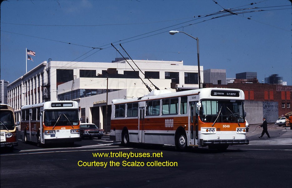 usa_m_sfo_flyer_5040_4thtownsend_197609_ss.jpg