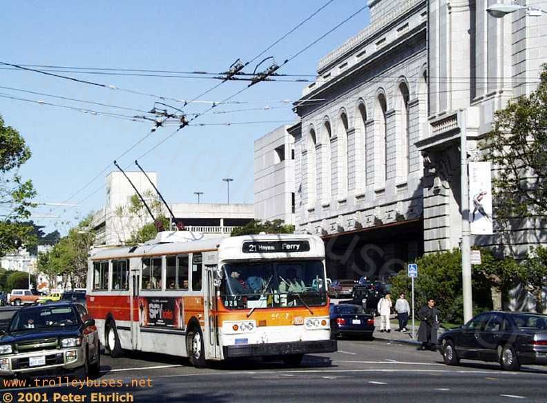 usa_m_sfo_flyer_5097_grovevanness_20010417_prepe.jpg