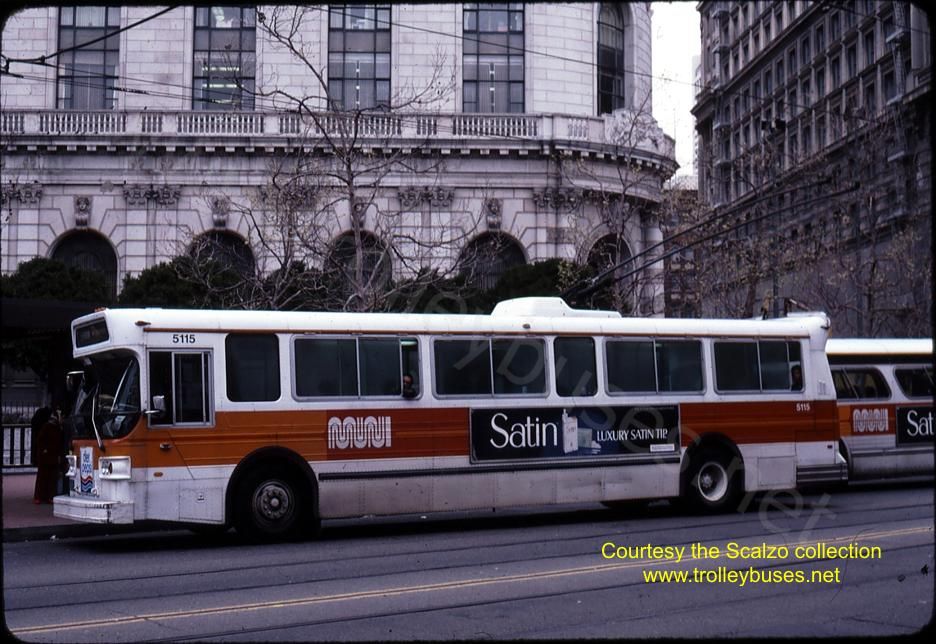 usa_m_sfo_flyer_5115_market5thob_198302_ss.jpg