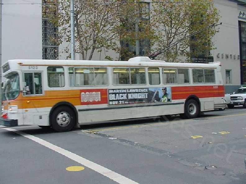 usa_m_sfo_flyer_5123_200211_hp.jpg
