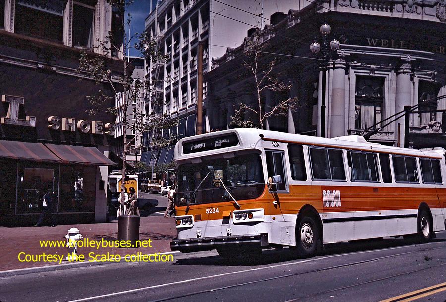 usa_m_sfo_flyer_5234_marketgrant_19770414_ss.jpg