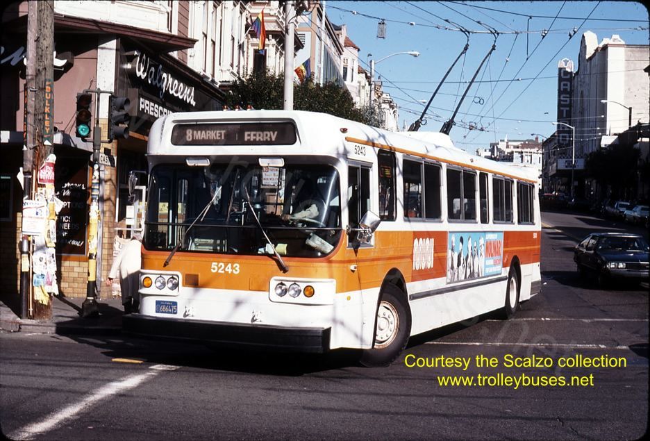 usa_m_sfo_flyer_5243_19841027_ss.jpg
