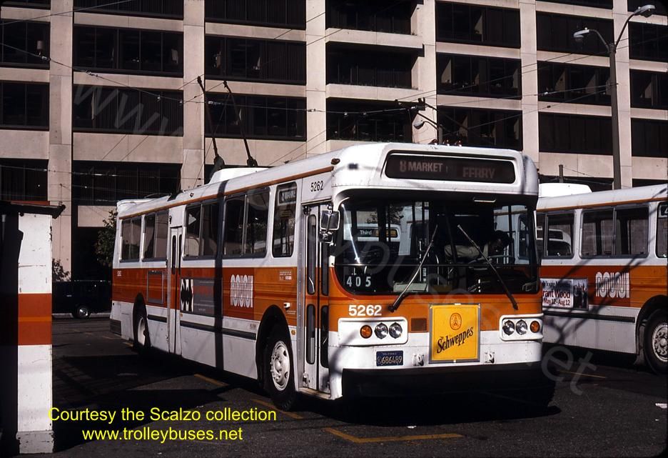 usa_m_sfo_flyer_5262_ferrryloop_198406_ss.jpg