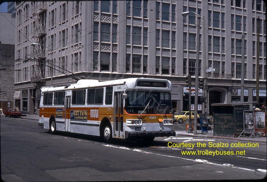 usa_m_sfo_flyer_5263_6firstmission_198205_ss.jpg