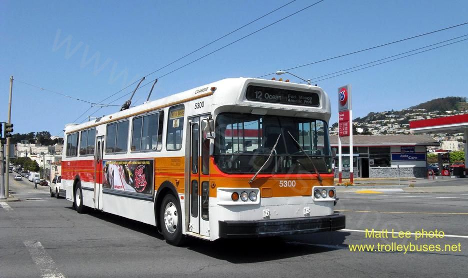 usa_m_sfo_flyer_5300_oceanalemany_mlee.jpg