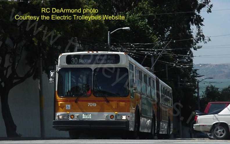 usa_m_sfo_flyer_7019_20000604_rcd_etbws.jpg