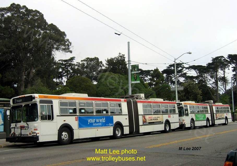 usa_m_sfo_flyer_7057_7032_stanyanwaller_20070518_ml.jpg