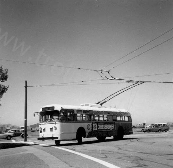 usa_m_sfo_mh_025_rhkj.jpg
