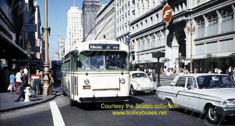 usa_m_sfo_mh_727_rt6market_196608_ss.jpg