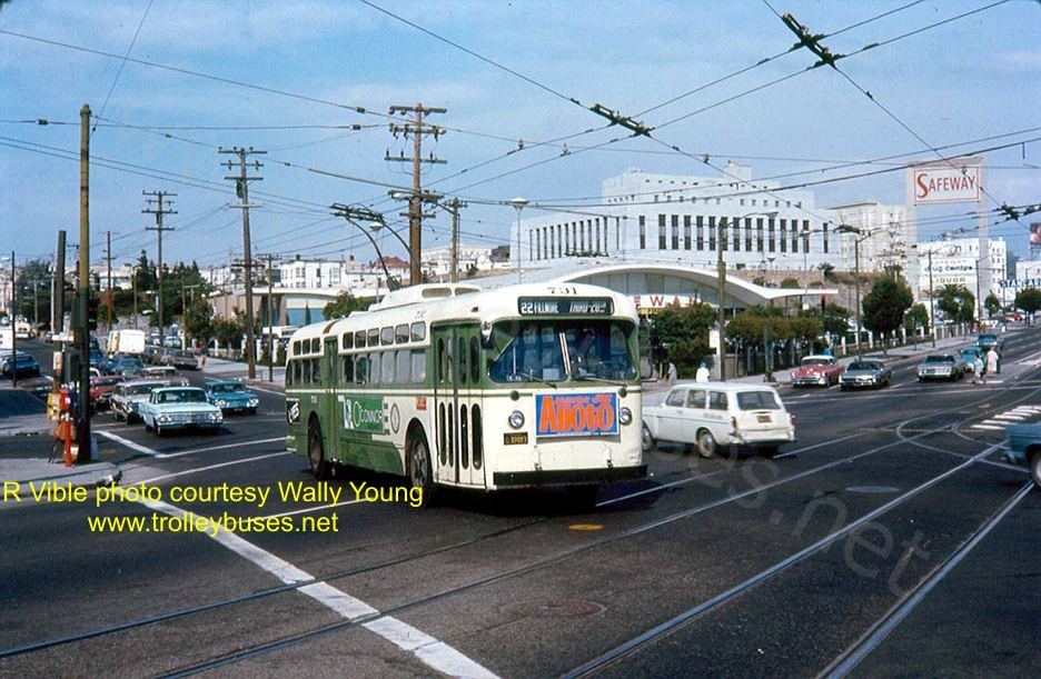 usa_m_sfo_mh_731_churchmarket_rvwy.jpg