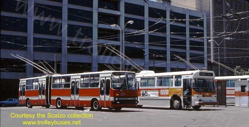 usa_m_sfo_misc_ikarusdemo_ferrybldg_19820612_ss.jpg