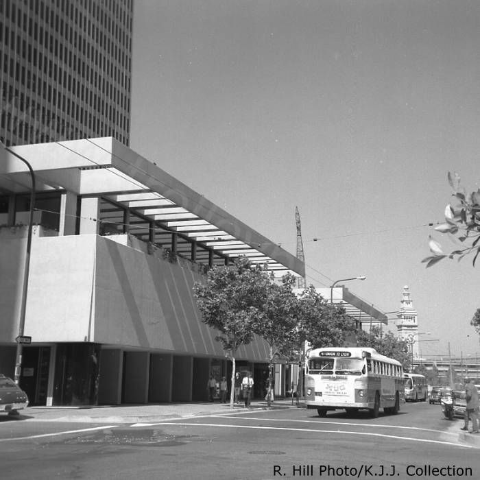usa_m_sfo_twin_09_rt41sacramentofront_rhkjj.jpg
