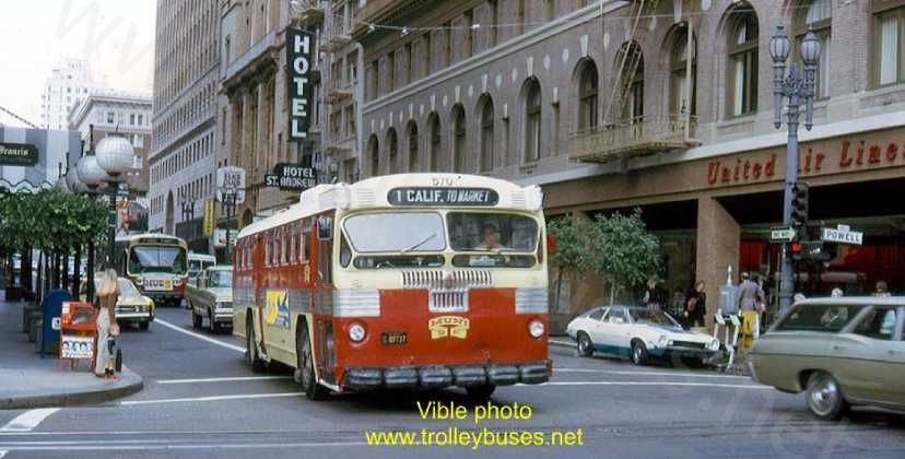 usa_m_sfo_twin_570_postpowell_vible.jpg