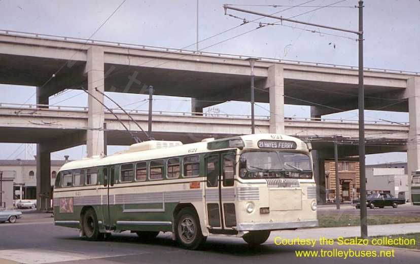 usa_m_sfo_twin_621_ferryloop_19690523_ss.jpg