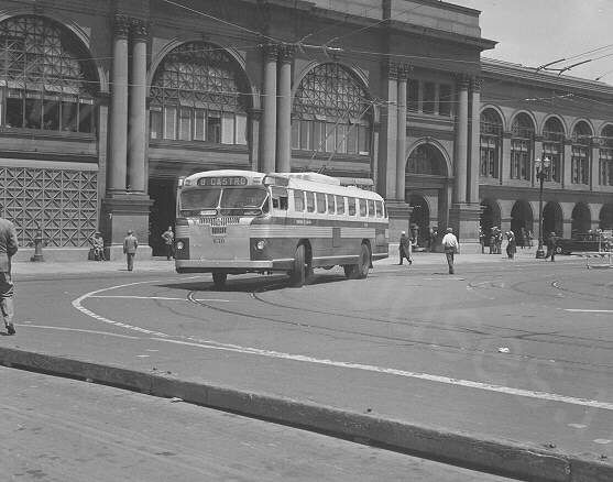 usa_m_sfo_twin_630_rt8ferrybldg_bv.jpg