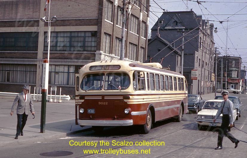 can_m_tor_brill_9022_rt47lansdownecollege_19690601_ss.jpg