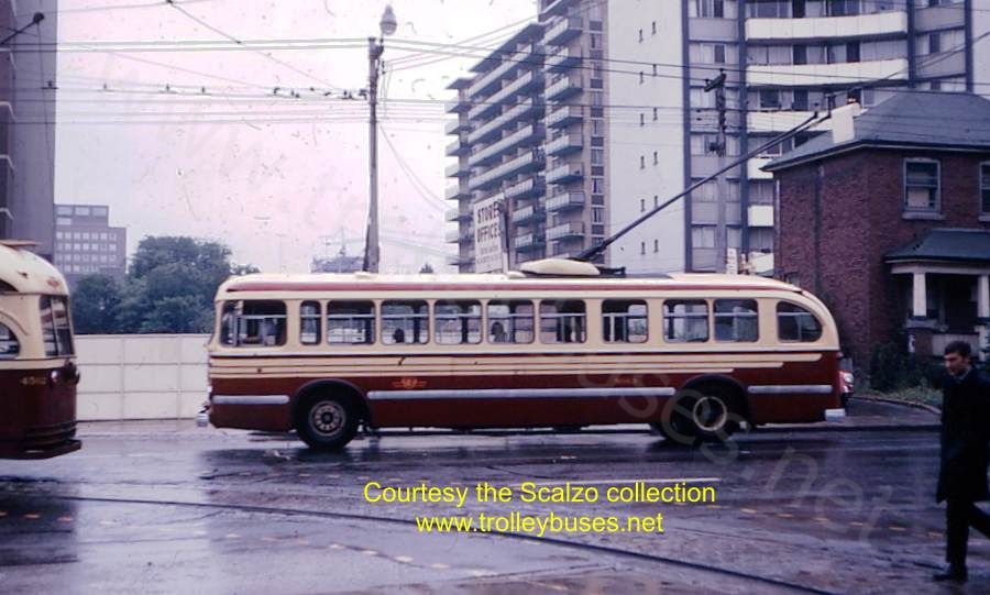 can_m_tor_brill_9063_eglintonmtpleasant_19690601_ss.jpg