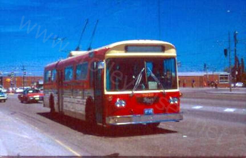 can_m_tor_flyer_9020_westonblondin_196906.jpg