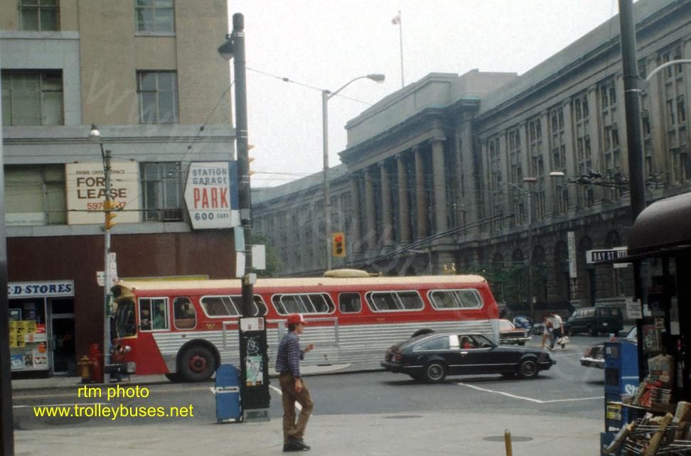 can_m_tor_flyer_9260_bayst_198107_rtm.jpg