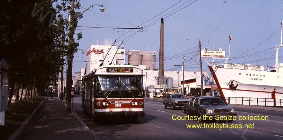 can_m_tor_flyer_9319_queensquayyongewb_19870521_ss.jpg