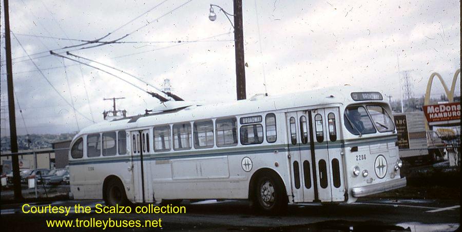 can_m_van_brill_2206_broadway_196811_ss.jpg