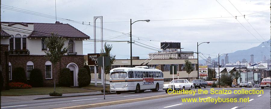 can_m_van_brill_2227_kingsway111th_19810828_ss.jpg