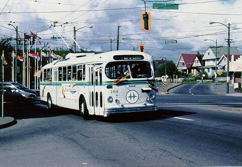 can_m_van_ftbrill_2416_14.jpg