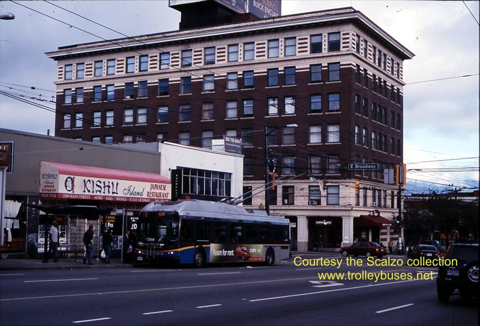 can_m_van_newflyer_2154_mainbroadway_20070922_ss.jpg